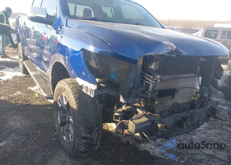 2021 Nissan Titan Platinum Reserve 4X4 из США, поврежденный, VIN 1N6AA1ED5MN519960